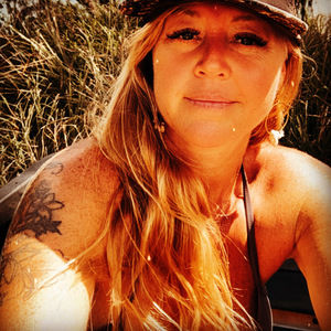 Meet your Posher, Angi